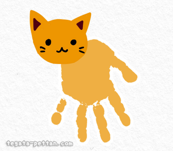 手形アートの猫
